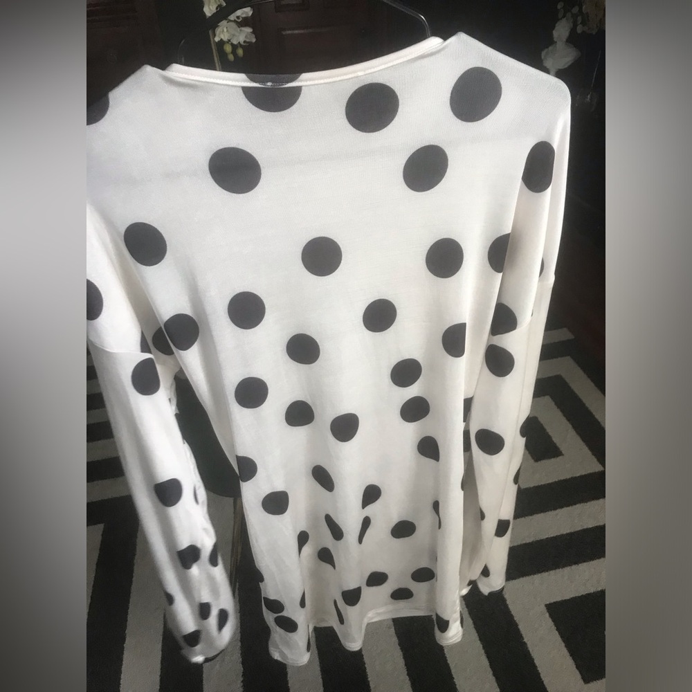 Lioness Cosmic Mini Dress in Moonlight Polka
LIONESS Small Long Sleeve Polka dot - Picture 8 of 10